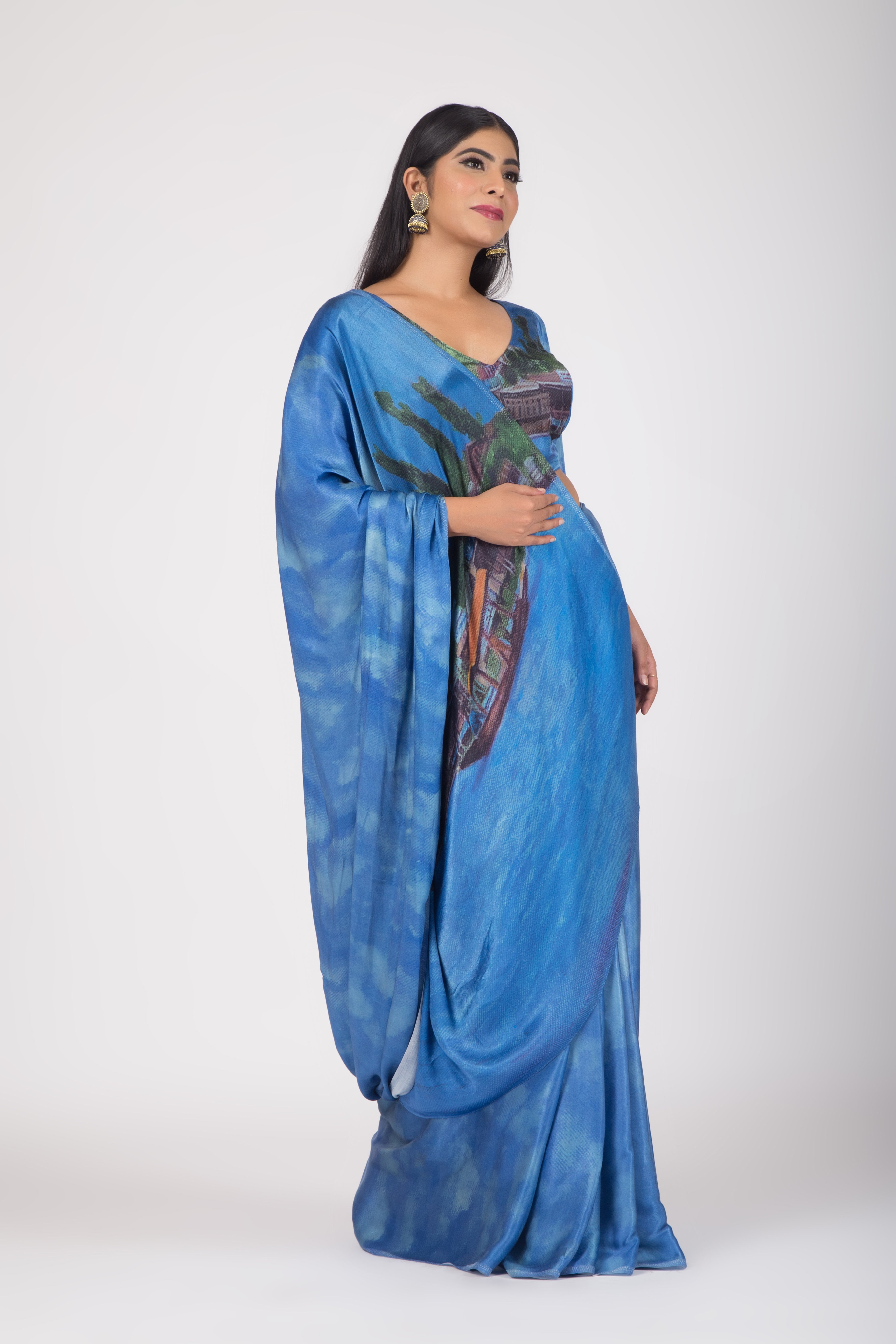 Reflections of Tranquility - Gaji Silk Saree & Unstitched Blouse Set