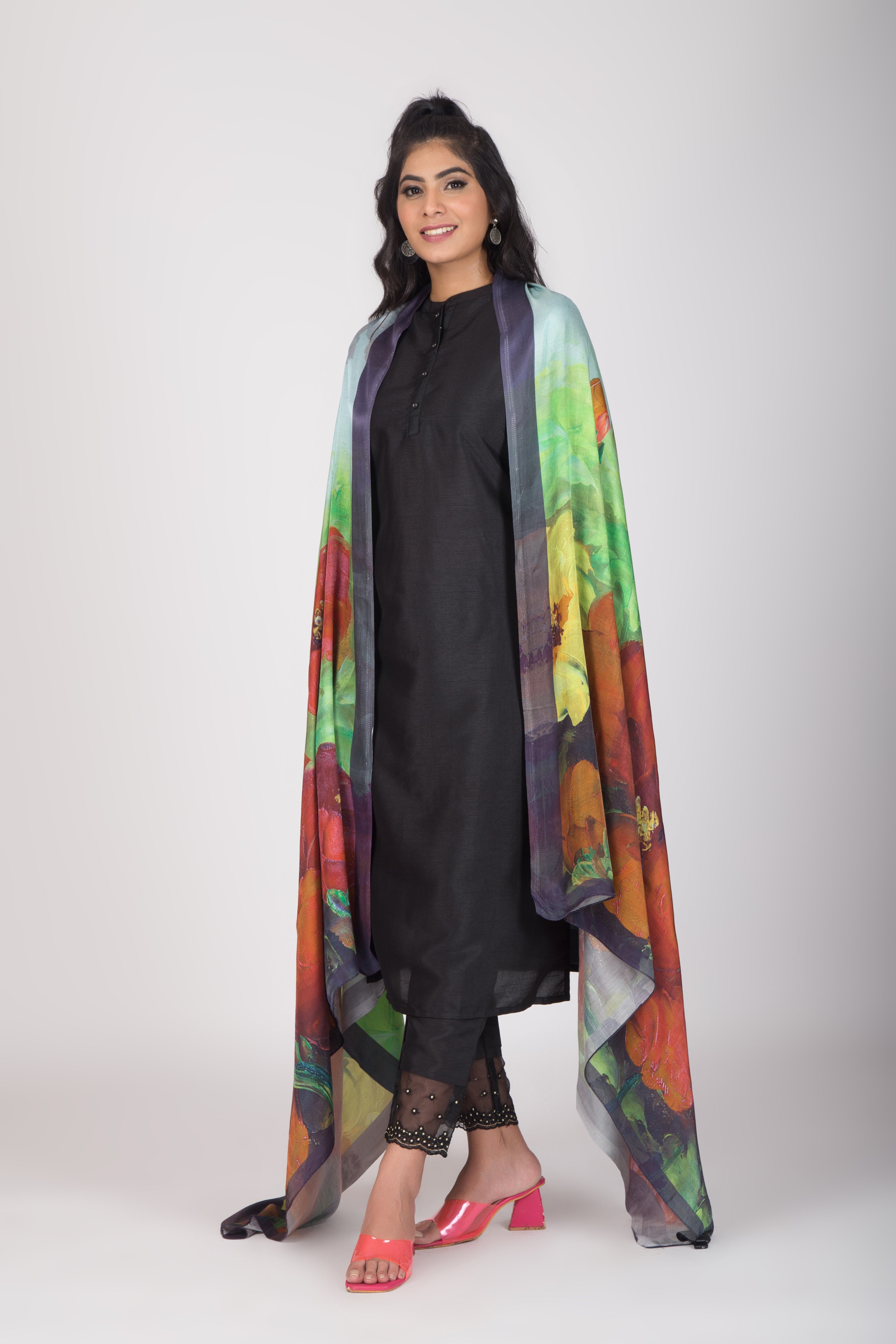 Blossoms of Paradise - Gaji Silk Dupatta