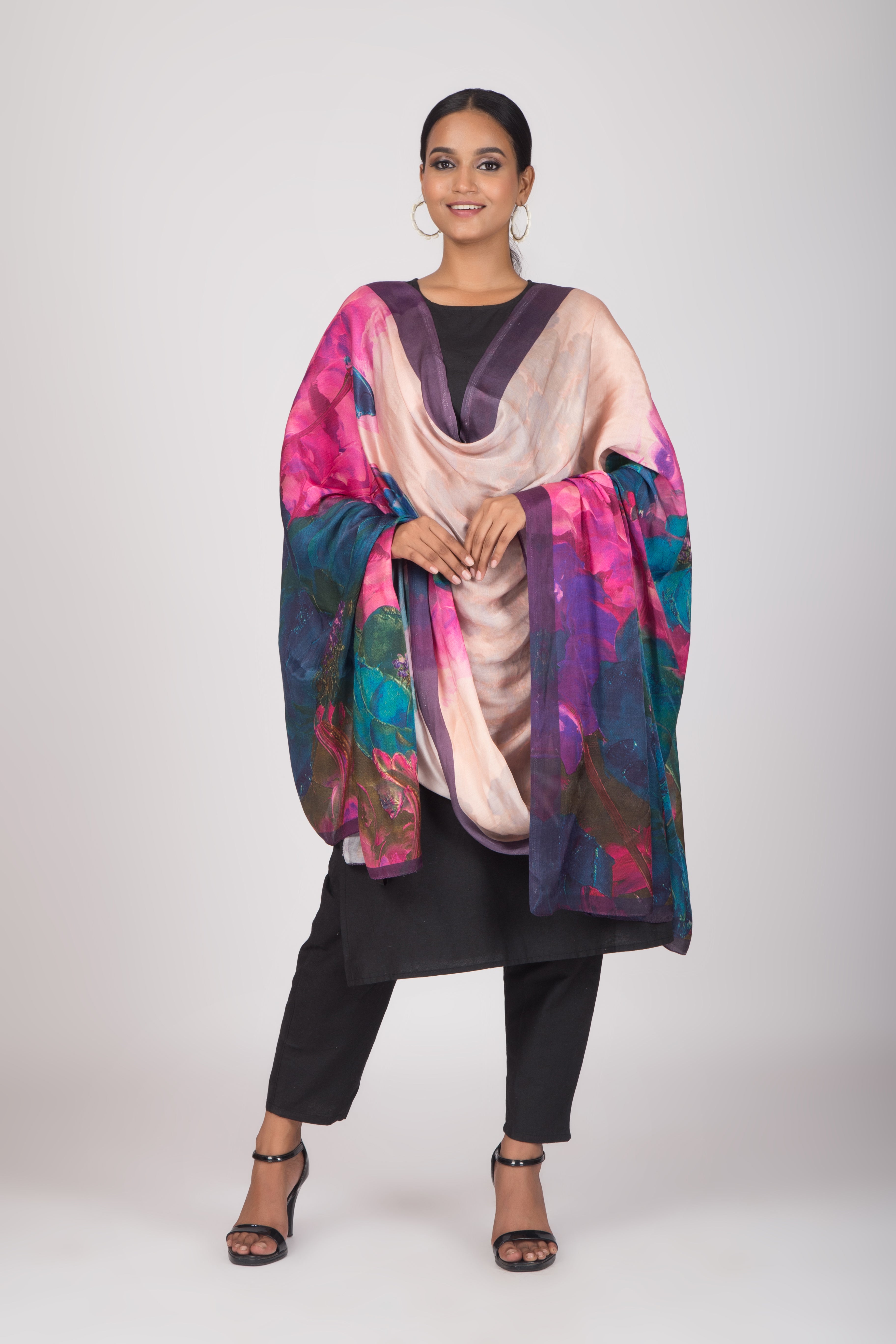 Blossoms of Paradise - Gaji Silk Dupatta - Pink Hues